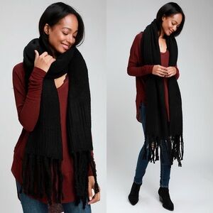 Free People / Jaden Black Ribbed Fringe Blanket Scarf